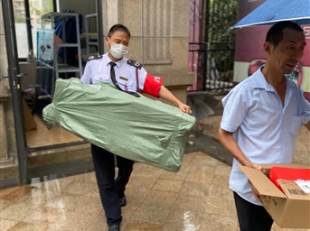 守土有責 守土盡責 | 看成都物業(yè)人“乘風(fēng)破浪” 決戰決勝防汛減災這場(chǎng)硬仗