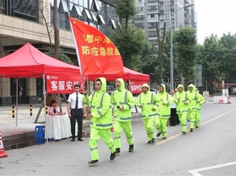 備戰汛期|以演練促實(shí)戰，堅決打贏(yíng)防汛攻堅戰！